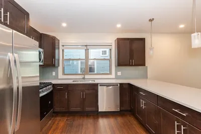 27-29 First St #1