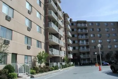 151 Coolidge Ave #507