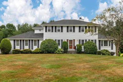 13 Tanglewood Dr 1