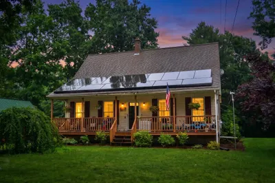 334 Stafford Rd 1