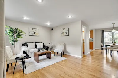 11 Beth Cir #11