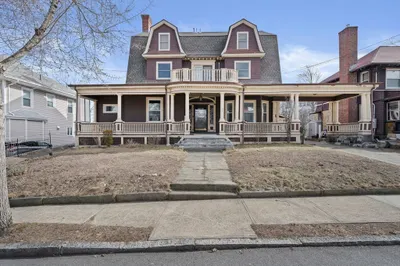 33 Whitney Rd 1
