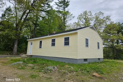 461 N Orange Road 1