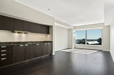 110 Stuart St #19A