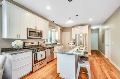 17 Maywood St #1