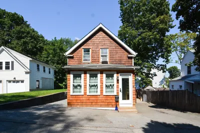 11 Pierce Place 1