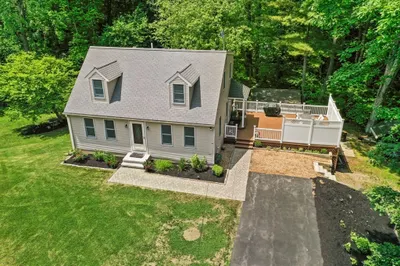 23 Cove Rd 1