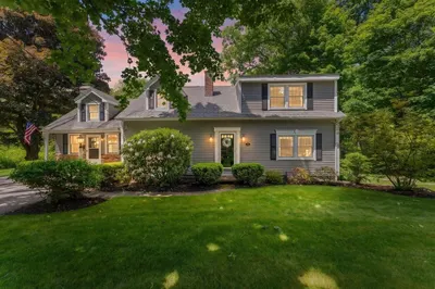 31 Tory Fort Ln 1