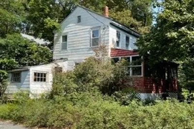 12 Mount Auburn St