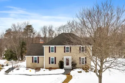 23 Otsego Dr 1