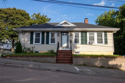 14 Lenox St 1