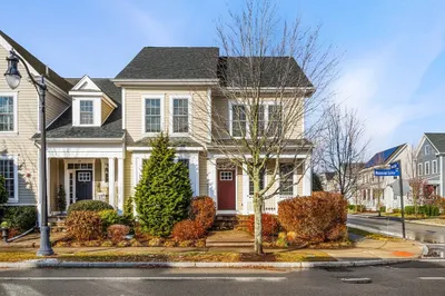 315 Memorial Grove Ave