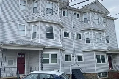 47 Davis St #3 1