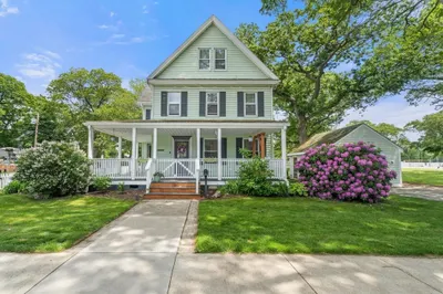 76 Central St