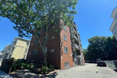 70 Park St #41