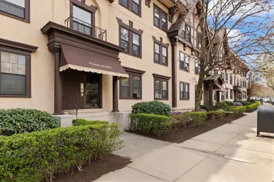 1718 Commonwealth Ave #8
