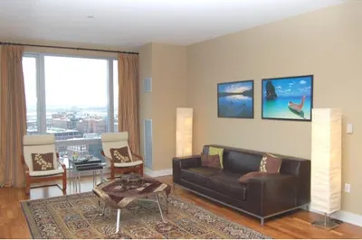 500 Atlantic Ave #17J 1