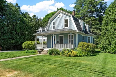 132 Cottage Street 1