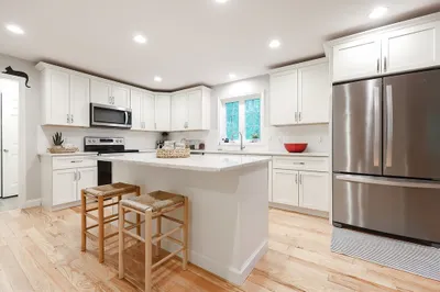 111 Arizona Ave 1