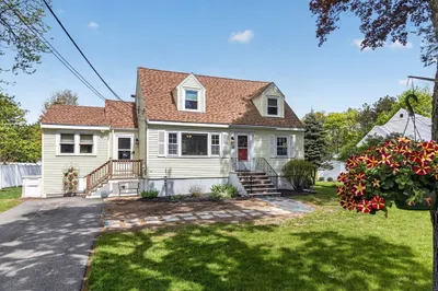 34 Andover St 1