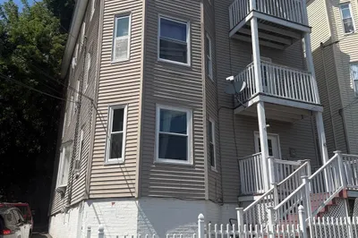 43 Wilson St #3 1