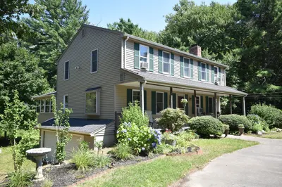 648 Walnut Plain Rd 1