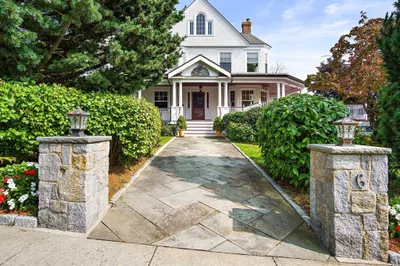 6 Lakeview Rd 1