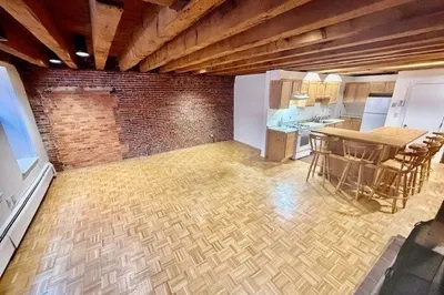 57 Fulton St #6