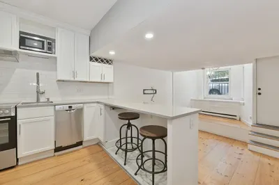 15 Saint George St #1 1