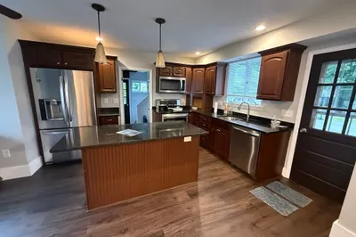 553 Morton St 1