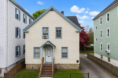 140 Holly St