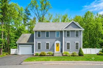 17 Mason Lane #9 1