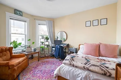 17 Dow Street #2 1