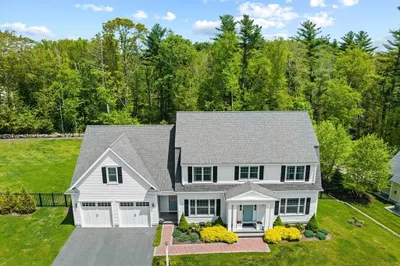 4 Studley Farm Rd 1