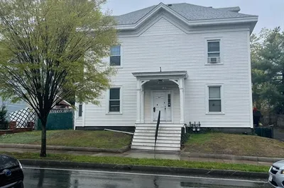 61 Lincoln Ave #2 1