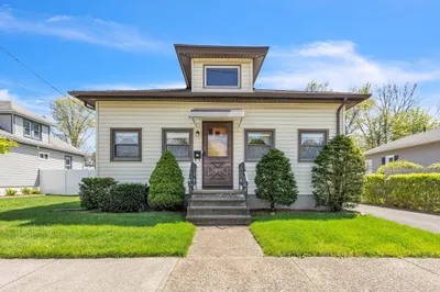 23 Ludger Ave