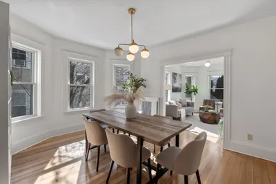 9 Lloyd Rd #9