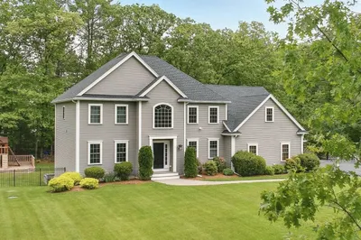 7 Cottage Street 1