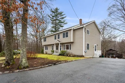 275 Echo Cove Rd 1
