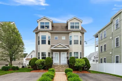 32 Pearl St #32