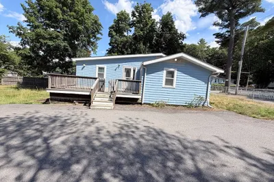 84 Perry Street