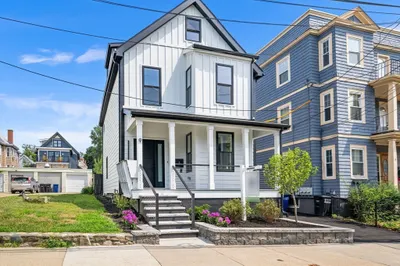 9 Vinal Ave
