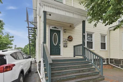 123 Salem Street #3 1