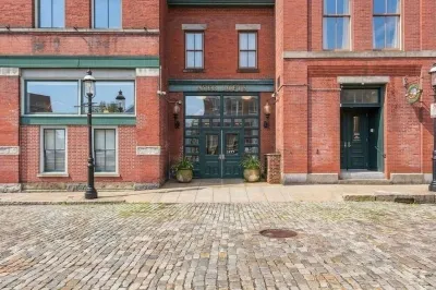 172 Middle Street #301 1