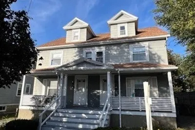 6-8 Linden Road 1