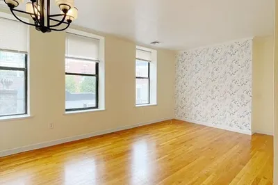 5 Grove St #6