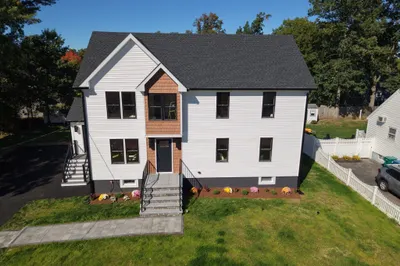 45 Pinewood Ave 1