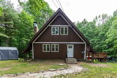 271 N Sturbridge Rd