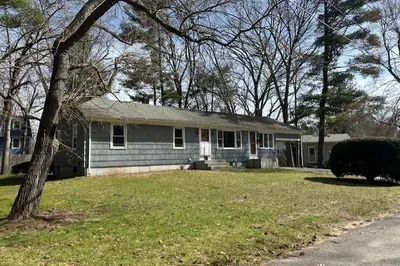 40 Flora Road 1
