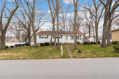 60 Florence Avenue 1